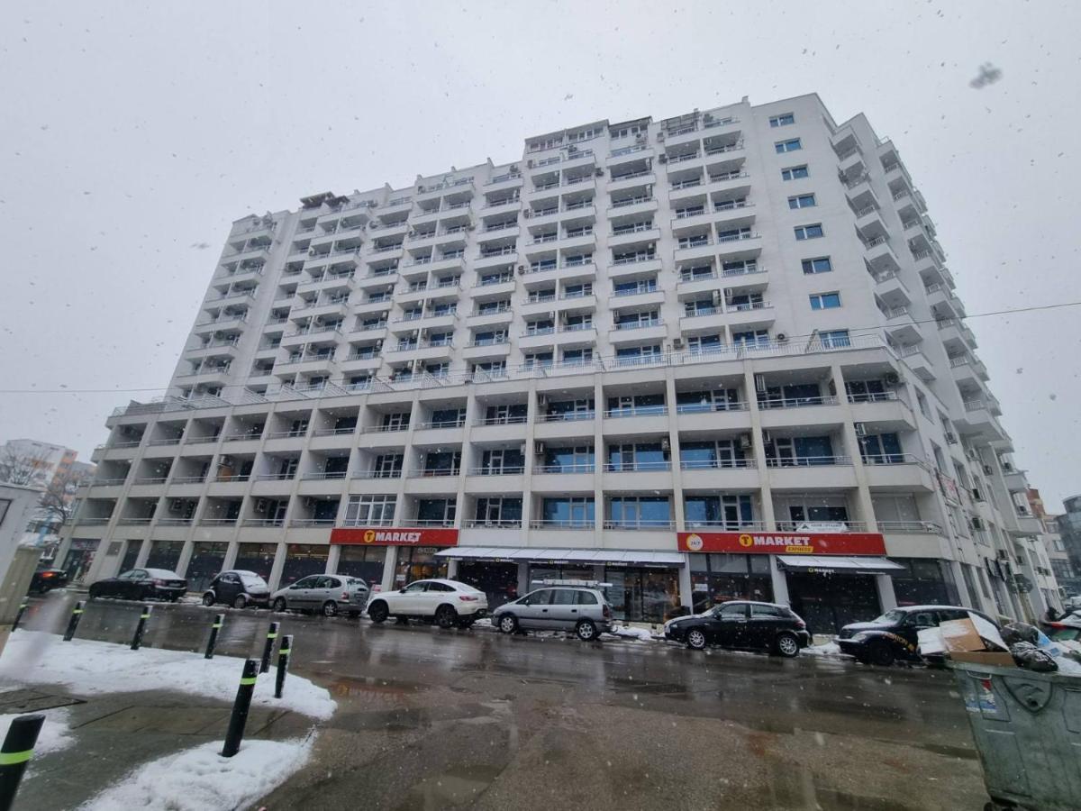 Huge Apartment With A Parking Space In The Same Building Sofía Exterior foto